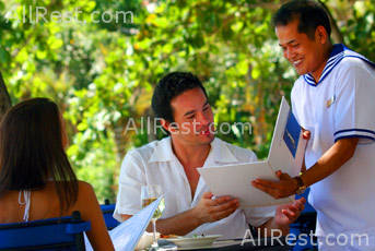 Le Royal Meridien Yacht Club 25